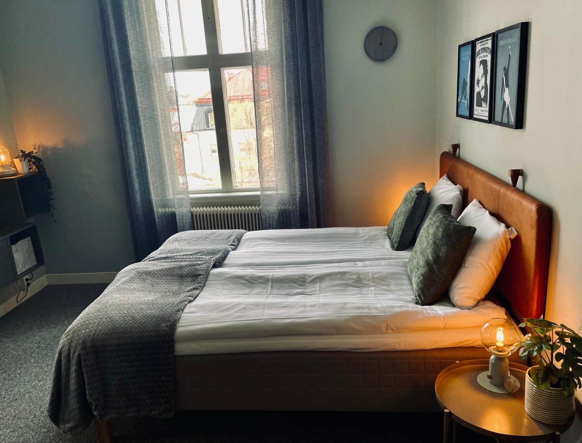 Telegrafen Aparthotel Свег Екстериор снимка